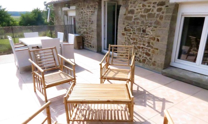 Plerguer Casa | Homerez - Nice house for 6 ppl. with swimming-pool and garden at Roz-Landrieux