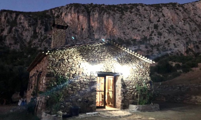 Ubrique Casa | Homerez - Bonita casa para 8 pers. con jardín en Ubrique