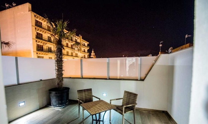 Comiso Apartamento | Homerez - Nice studio for 2 ppl. with terrace at Comiso