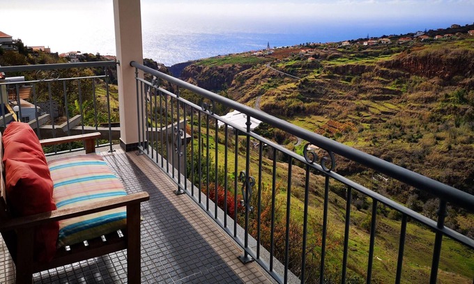 Calheta Casa | Homerez - Spacious house for 4 ppl. at Lombo Do Doutor