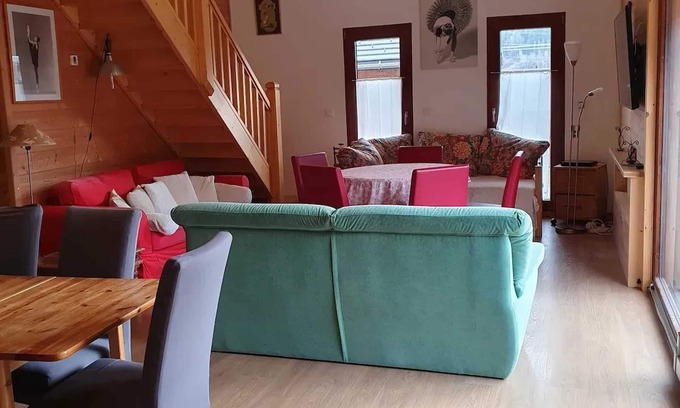 Seez Apartamento | Homerez - Amplio apartamento en Séez 130 m²