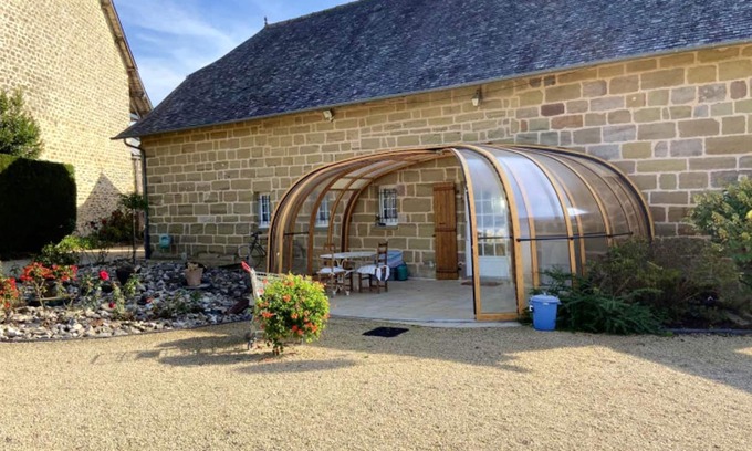 Saint-Aulaire Casa | Homerez - Spacious house for 6 ppl. with garden and terrace at Saint-Aulaire