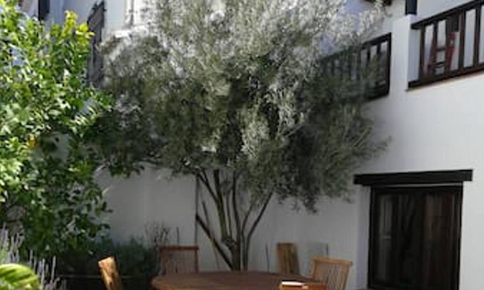 Beiro Casa | Homerez - Espaciosa casa para 6 pers. con terraza y balcón en Granada