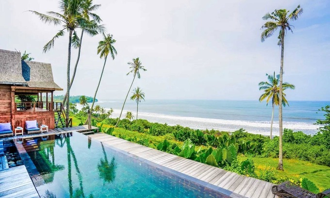 Suraberata Villa | Homerez - Villa en Tabanan, vista mar