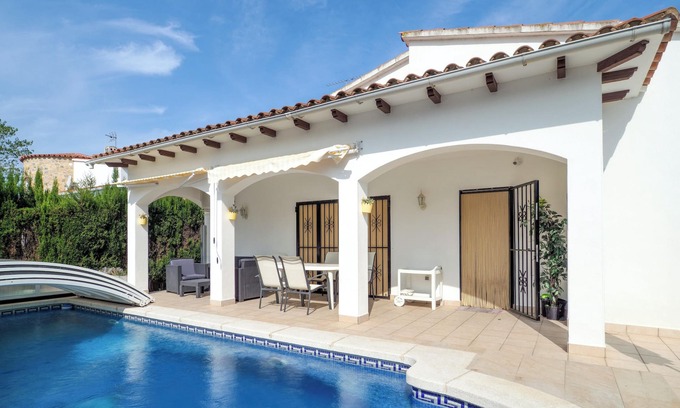 Castello d'Empuries Villa | Homerez - Villa en Castelló d'Empúries