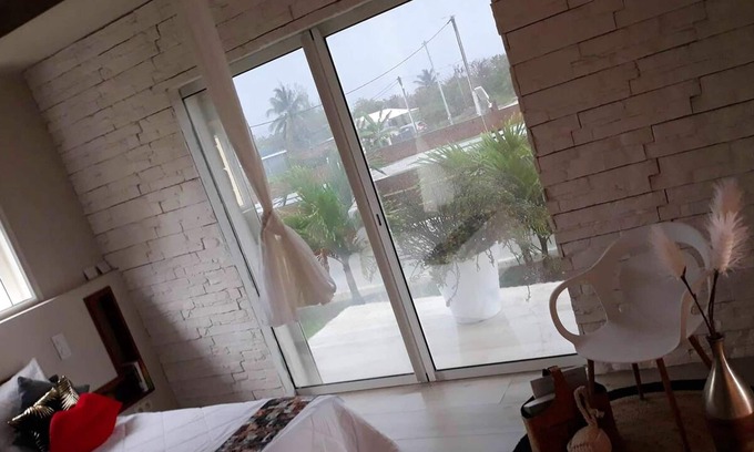Le Moule Villa | Homerez - Villa a 10 km de la playa para 4 pers. con jacuzzi en Le Moule