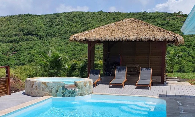 Le Marin Villa | Homerez - Villa a 3 km de la playa para 13 pers. con piscina, jacuzzi y jardín