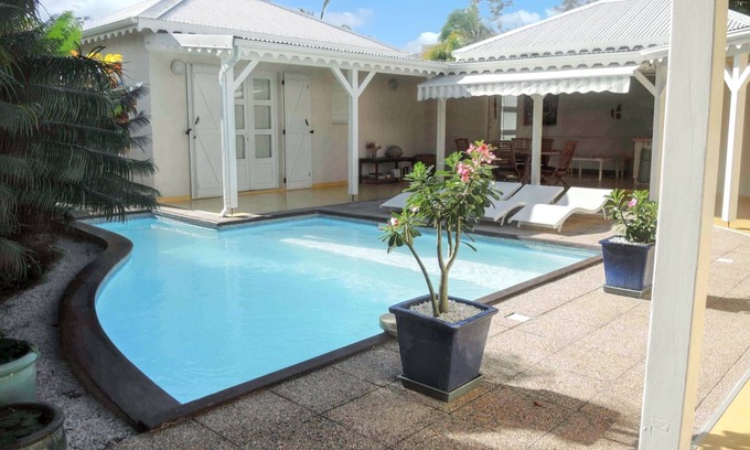 Saint-Francois Villa | Homerez - Villa en Saint-François