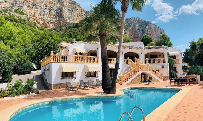 Ermita Villa | Homerez - Villa en Jávea - Vista y Piscina