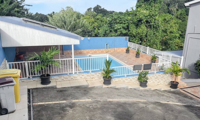 Saint-Esprit Villa | Homerez - Villa en Saint-Esprit