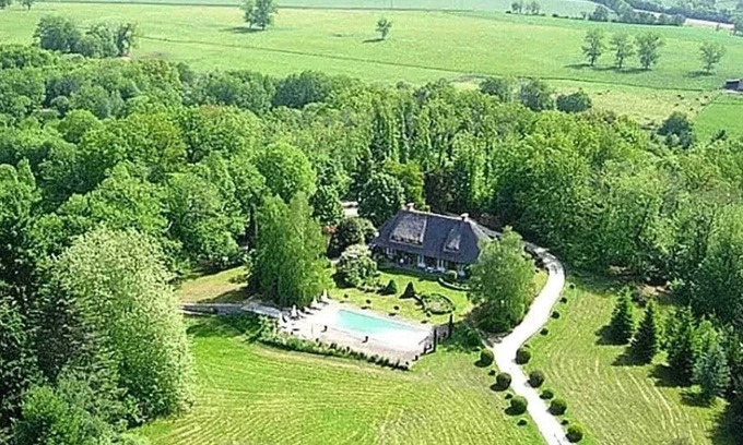 Nexon Villa | Homerez - Moderna Villa con Piscina Privada en Nexon