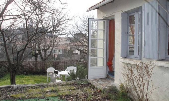 Reillanne Casa | Homerez - Acogedora Casa en Reillanne con Jardín Cercado
