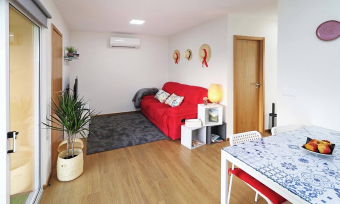 Barcelos Casa | Homerez - Casa acogedora en Medros, terraza y jardín