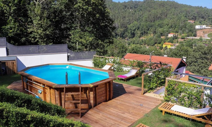 Arouca Casa | Homerez - Casa acogedora con piscina en Lomba