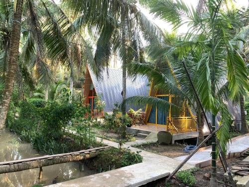 Ben Tre Cama Y Desayuno | Homestay and Tour Ben Tre