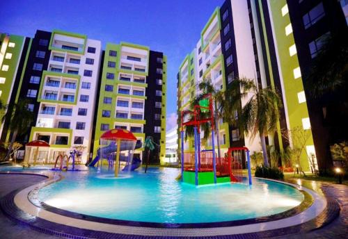 Kampung Kuala Pari Apartamento | HOMESTAY COMFY CONDO with Waterpark, Pool, Playground & Gym