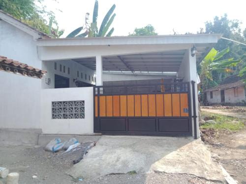 Purworejo Casa | Homestay Elok Arka
