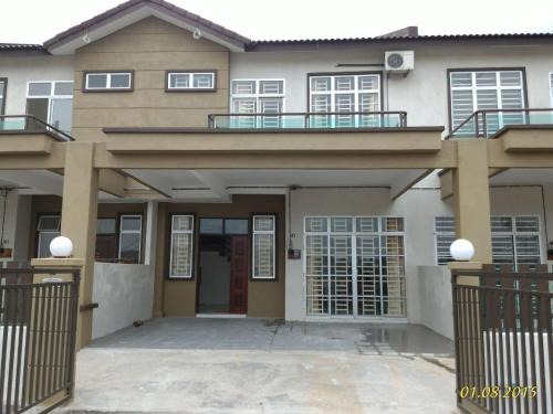 Kampung Behor Gandin Casa | Homestay hanana