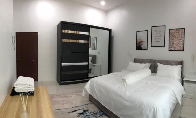 Taman Rapat Damai Casa | Homestay Ipoh Gunung Rapat Islam Only