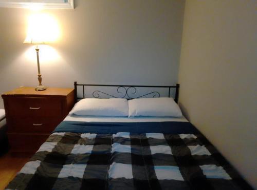 Kitchener Casa | HomeStay Near Kitchener Downtown 5 Min