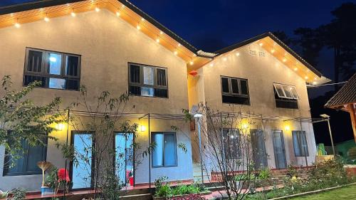 Duc Trong Cabina | Homestay Nhà Hí