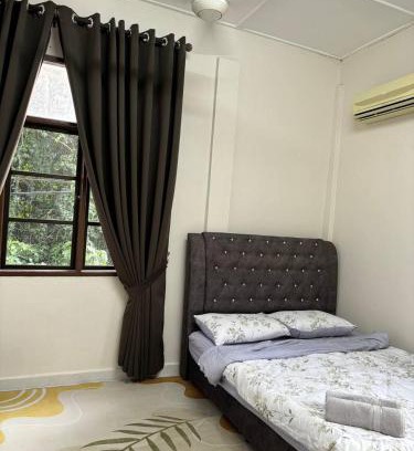 Kota Bharu Chalet De Esquí | Homestay Sri Redang