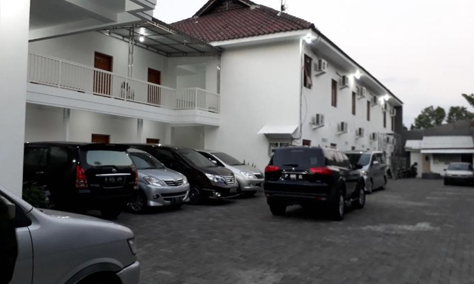 Probolinggo Casa | Homestay Suyoso