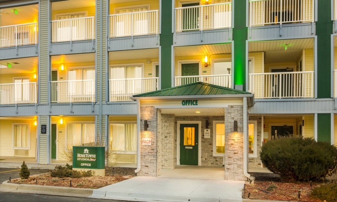 Glendale Hotel | HomeTowne Studios By Red Roof Denver - Glendale/ Cherry Creek