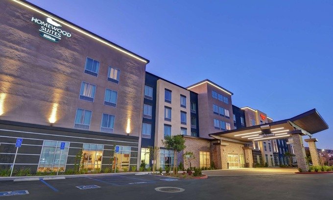Chula Vista Hotel | Homewood Suites by Hilton Chula Vista-Eastlake