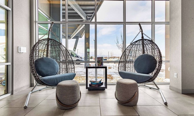 Southeast Colorado Springs Hotel | Homewood Suites By Hilton Colorado Springs Airport, Co