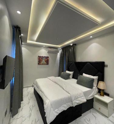 Alimosho Apartamento | HOMEWORTH SPACES - Shortlet Apartmemt