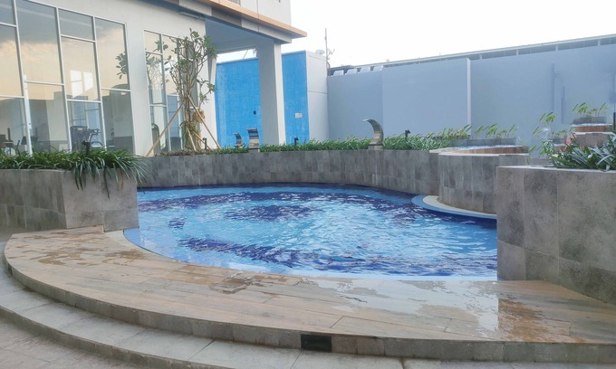 Sidoarjo Apartamento | Homey And Comfy 2Br Apartment At Suncity Residence