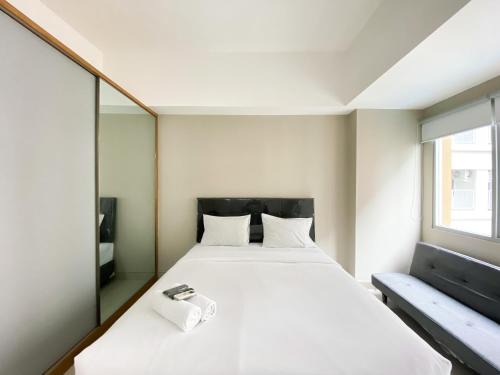 Duren Sawit Apartamento | Homey and Cozy Stay Studio Gateway Park LRT City Jatibening Apartment By Travelio