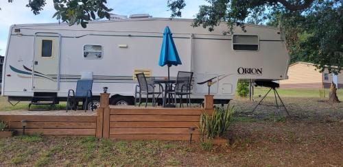 Clermont Casa | Homey Fifth Wheel Haven
