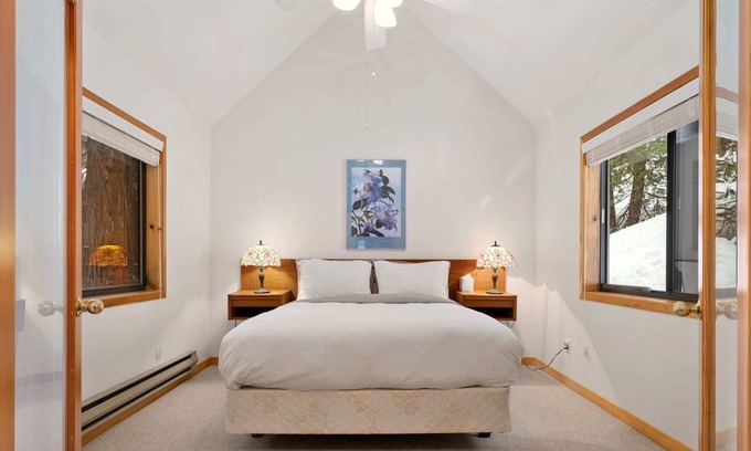 Tahoe National Forest Cabina | Cozy Winter Cabin Retreat, Near Ski Resorts