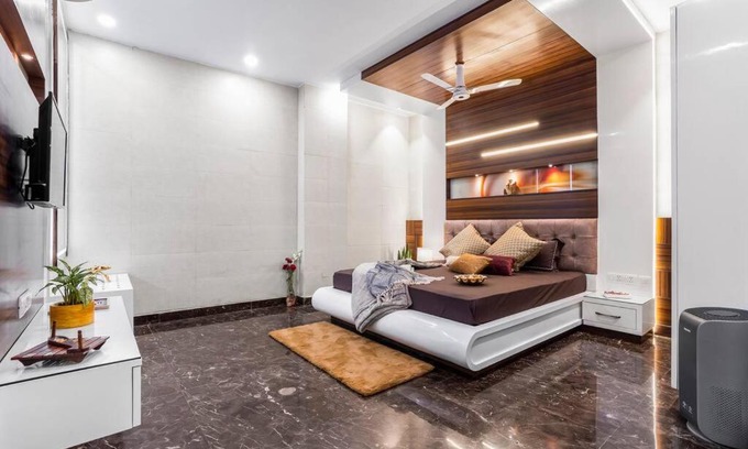 Saket Apartamento | Homlee-Basement Flat with kitchen in Saket, South Delhi