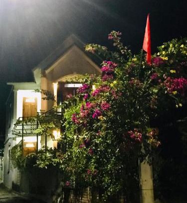 Huong Thuy Casa | Hon Chen House