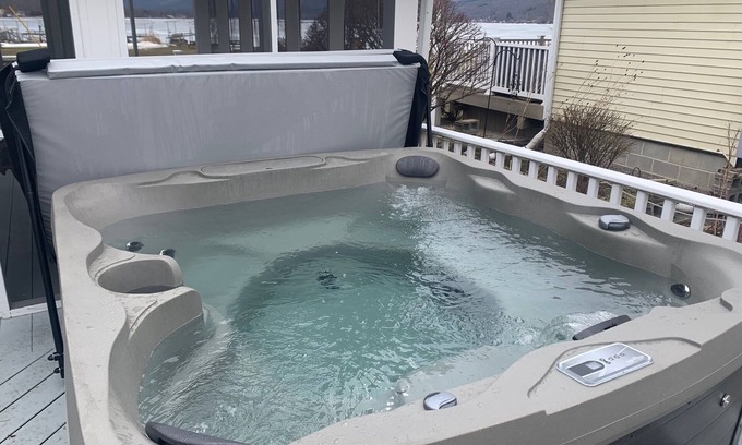Town of Richmond Casa | Honeoye Lake | Hot Tub | Kayak | Fire Pit