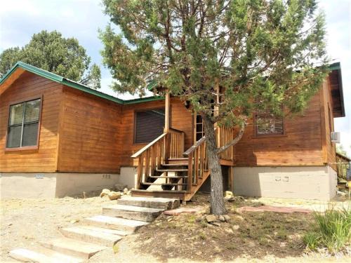 Ruidoso Casa | Honey Bear Cabin