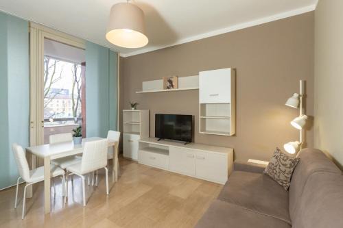 Ghisolfa Apartamento | Honey Exclusive Apartment - Train Station - Near Center