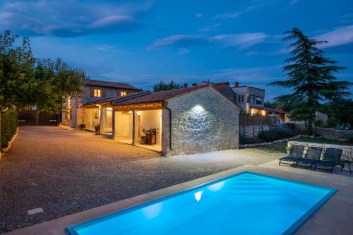 Sveti Lovrec Villa | Honey house