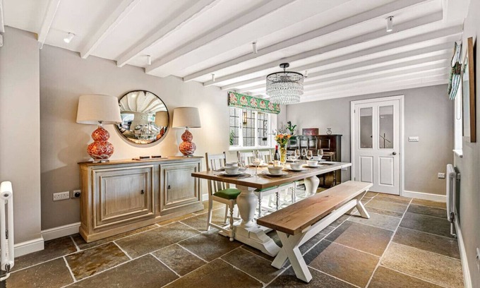Henley-on-Thames Casa | Honeypot cottage - with parking