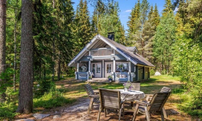 Hiukkajoki Casa | Honkaniemi by Interhome