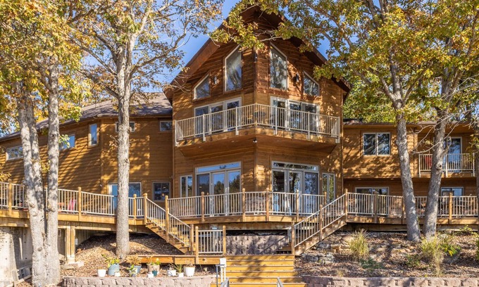 Camdenton Casa | Hook Lane