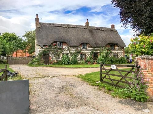 Alton Barnes Casa | Hoopers Farmhouse - Uk36307