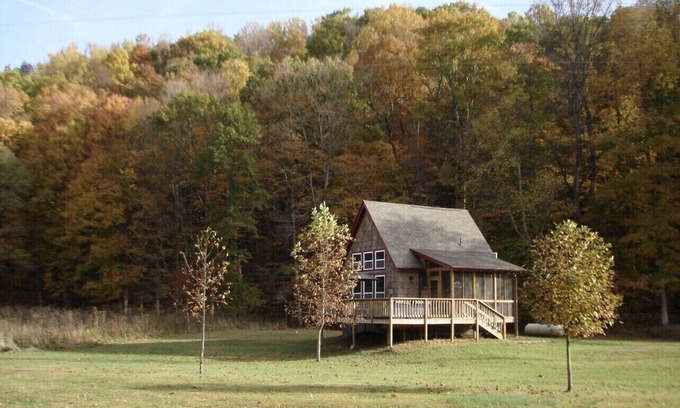 Southern Cabina | Hooting Hollow Cabin formely known as "Living Water Cabin"