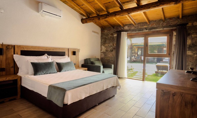 Ayvalik Casa | Hop Küçükköy