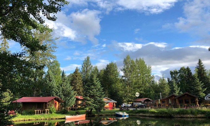 Hope Cabina | Hope Alaska's Bear Creek Lodge