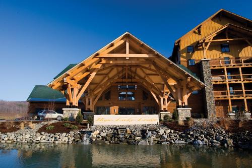 Blodgett Mills Complejo | Hope Lake Lodge & Indoor Waterpark