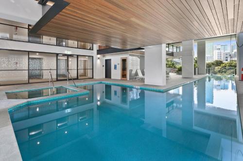 South Brisbane Apartamento | Hope Street Apartments by CLLIX
